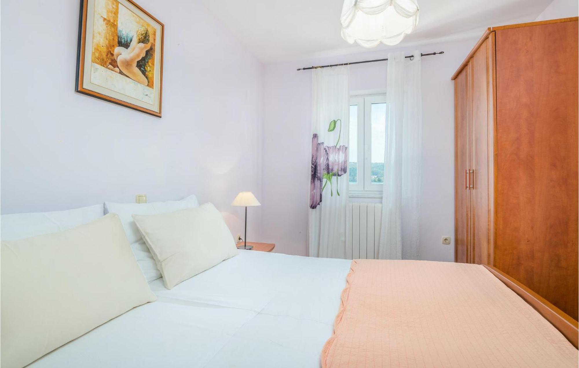 Gorgeous Apartment In Cizici With House Sea View Екстер'єр фото
