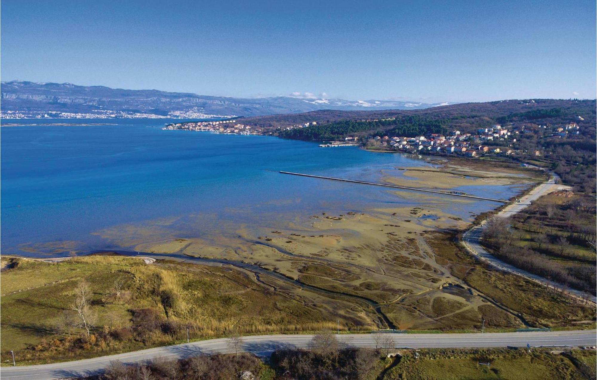 Gorgeous Apartment In Cizici With House Sea View Екстер'єр фото