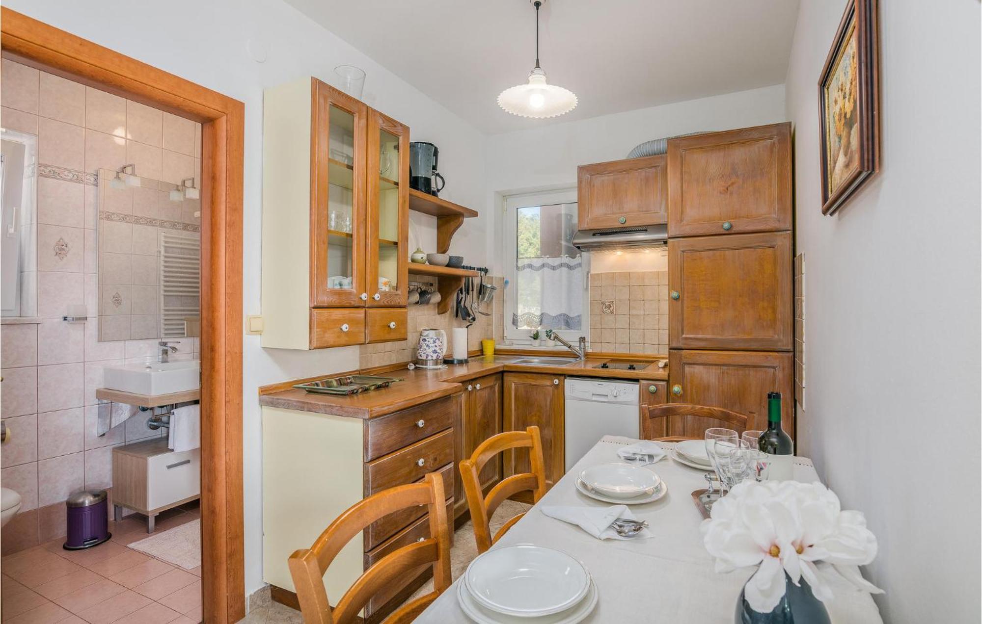 Gorgeous Apartment In Cizici With House Sea View Екстер'єр фото